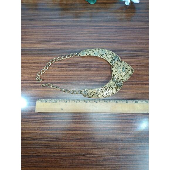 Vintage 90s Jose Maria Barrera for Avon Falling Leaves Necklace Golden Beautiful - Picture 6 of 16